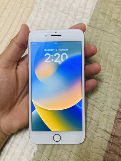 Neat & Clean iPhone 8 Plus – 100% Battery Health – Smooth Performance