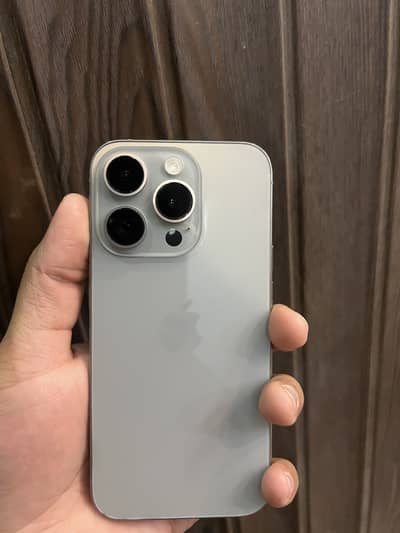 IPHONE 15 PRO FACTORY UNLOCK