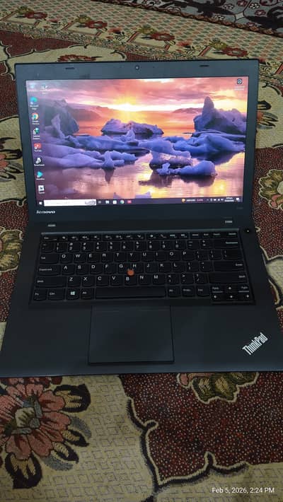 Lenovo laptop i3 4th gen