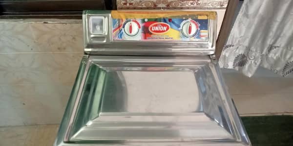 washing machine and dryer spinner 1 year and its demand is ₹35000