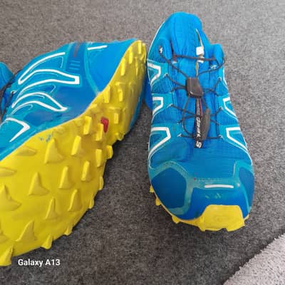 salomon Tracking/ hiking shoes