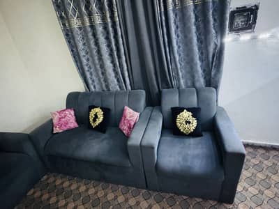4 seater sofa for sale