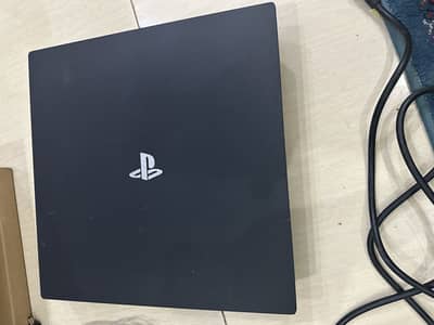 PS4 pro 1TB