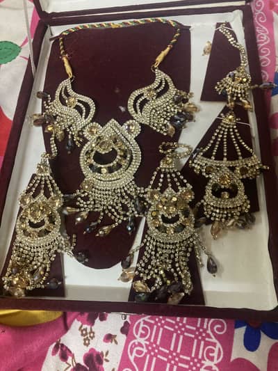 Bridal jewelry set