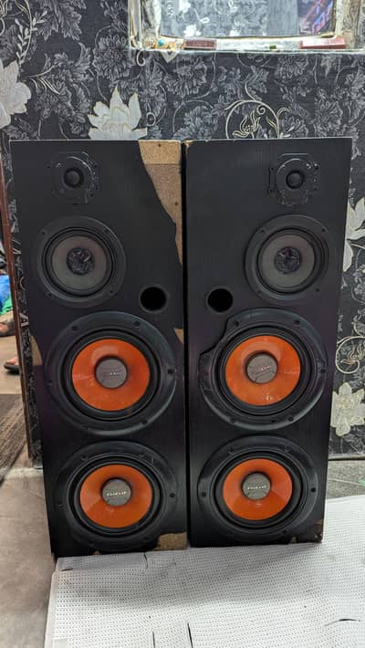 SPEAKER FOR SALE BASANT K LYE BEHTREEN