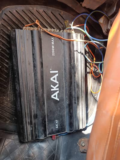 amp and woofer 03003192146