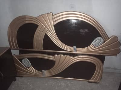 Bed set, dressing table, safe almari, show case,