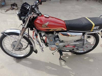 125 self start 2022 modal for sale