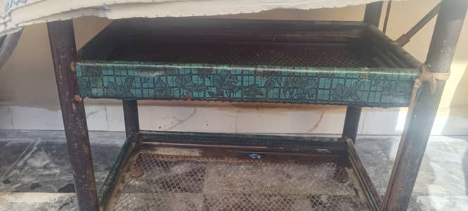 Mazbud Iron  istari stand