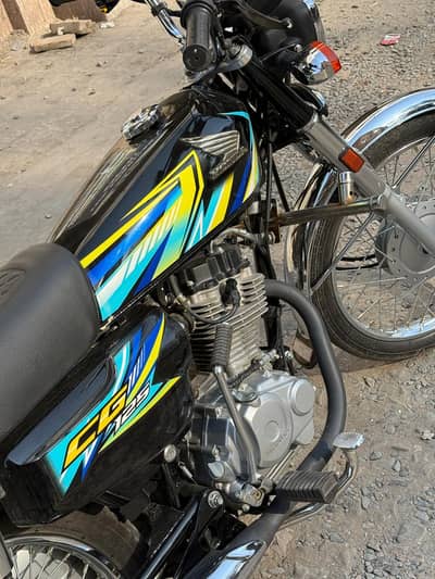Honda CG125 Black
