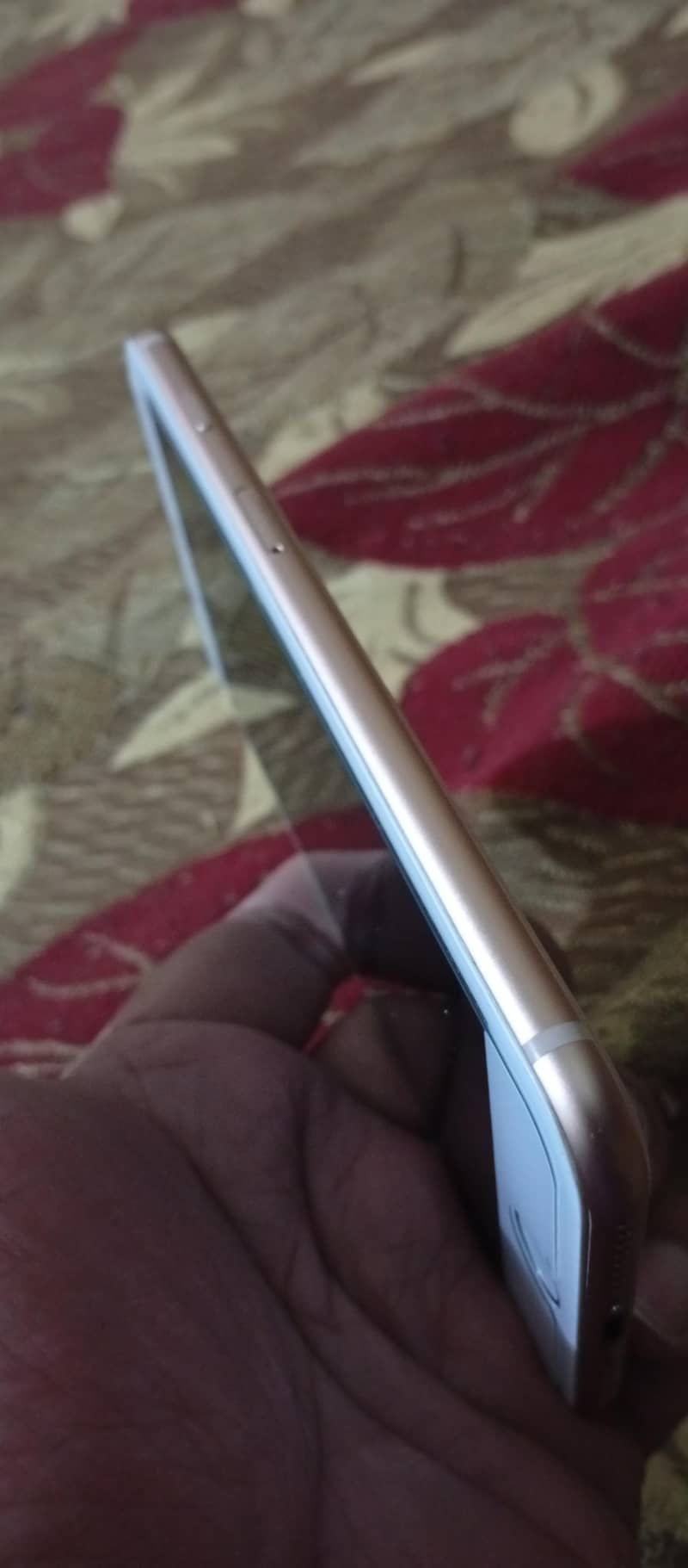 IPHONE 8 PLUS GOLD 7