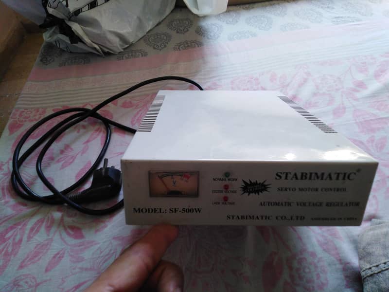 AUTOMATIC  VOLTAGE REGULATOR 0