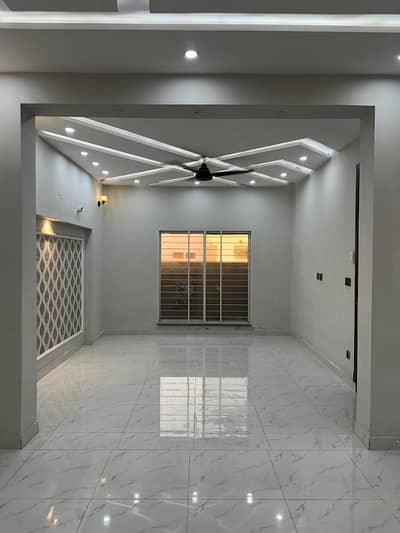 5 Marla Luxury House Available In Ferozepur Road Lahore