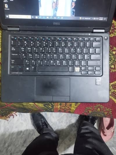 Latitude E7250 Laptop for sale