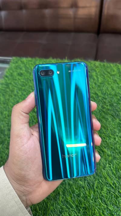 Honor 10