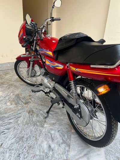 10/10 condition in low price