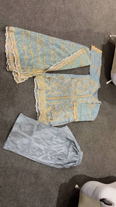 Dress only 1 time used size medium