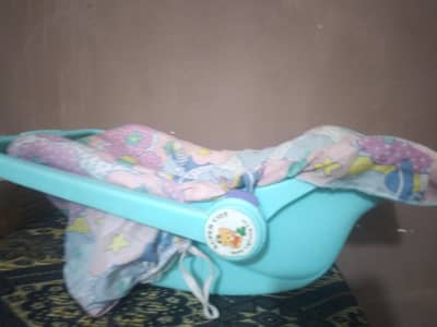 baby cot