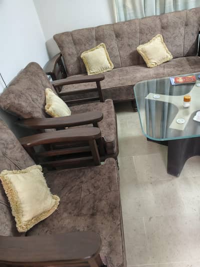 5 Seater Sofa like brand new