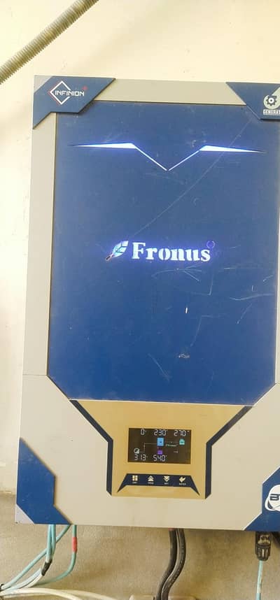 fronus pv 7000 solar hybrid inverter