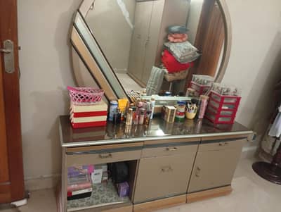 Dressing Table