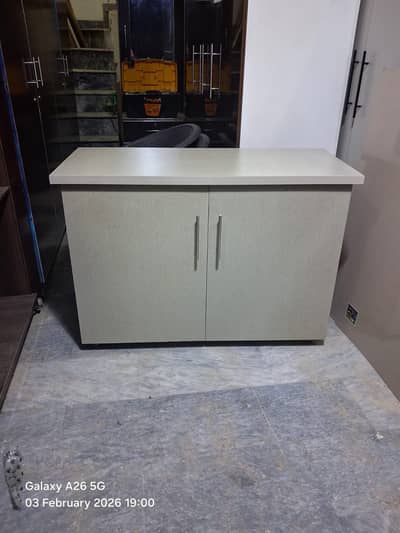 Cabinet/Storage Box/Iron table/Beautiful/Premium quality