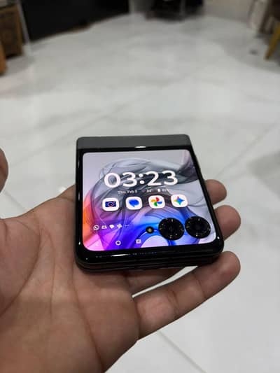 Motorola RAZR 2024 256gb