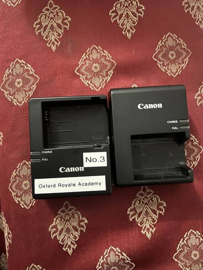 Original Canon battery charger for sale