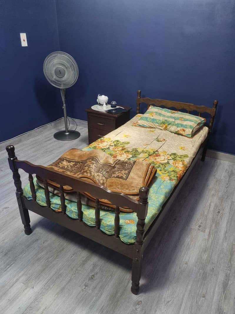 Single Bed With Side Table. 0