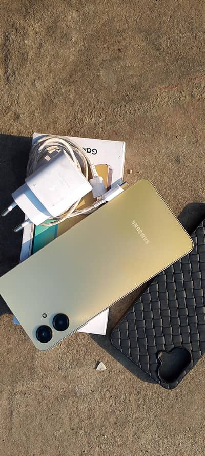 Samsung a06 (4/64) official pta approved