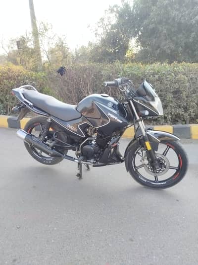 Yamaha ybr 125 (cash & exchange possible)