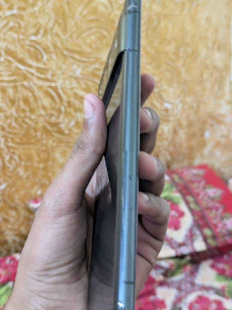 Google Pixel 7 Pro 4