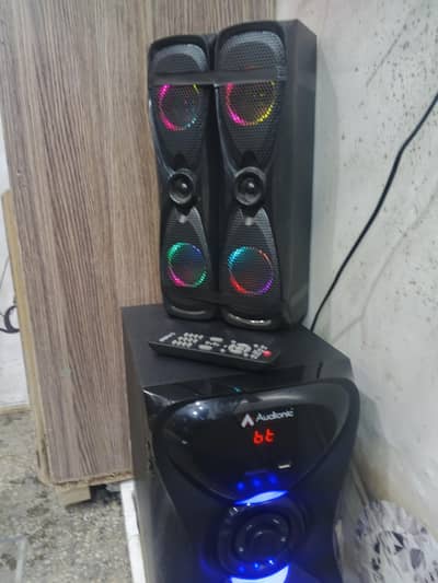 Audionic Rainbow R30