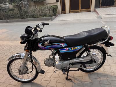 Honda CD 70 2024 modal Applied For