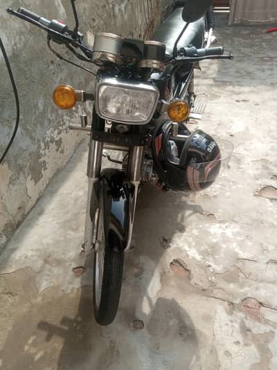 Yamaha Janoon Yd100 in Excellent condition