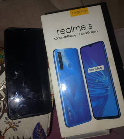 realme5 PTA approved dual sim quad camera 4/64 battery 5000mah