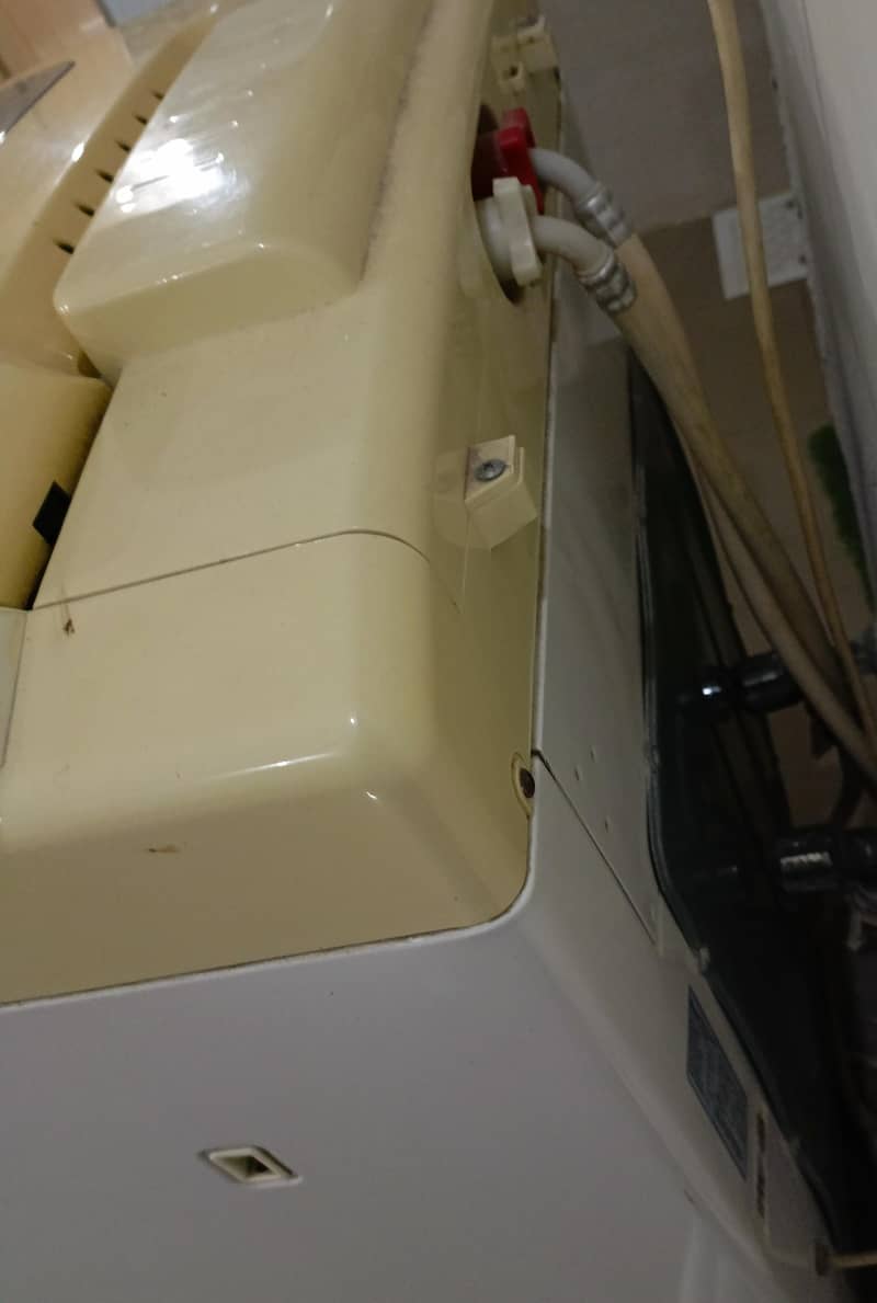 Dawlance automatic machine 4