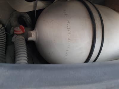 Car CNG cylinder with gas kit for sale