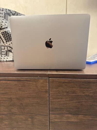Apple MacBook Air M1 2021 8GB RAM 256GB SSD Retina Display