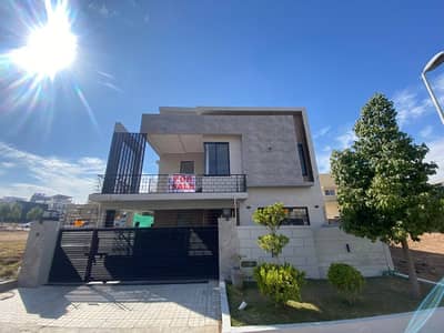 10 Marla New House For sale