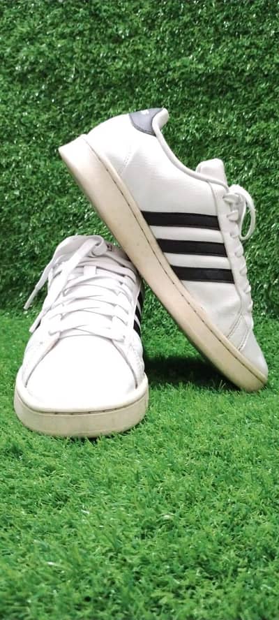 thrifted original shoes available just like new