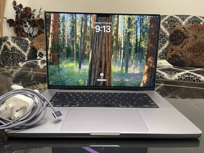 Apple Macbook Pro M1 2021,16 Inches,32GB Ram, 500GB SSD, 16 Core GPU