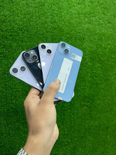 iPhone 14  128GB  - BH 100