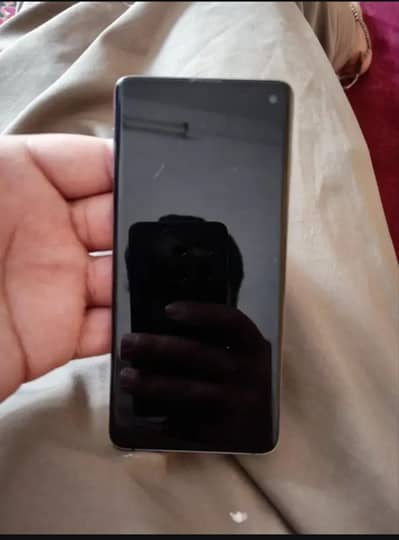 Samsung Mobile S10 8/128 Urgent Sale