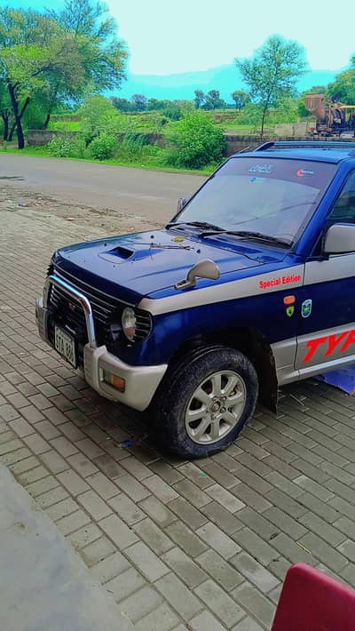 Mitsubishi mini pajero