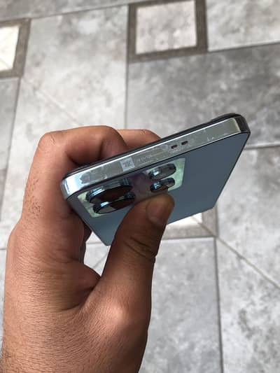 Infinix note 30 10/9 with complete box