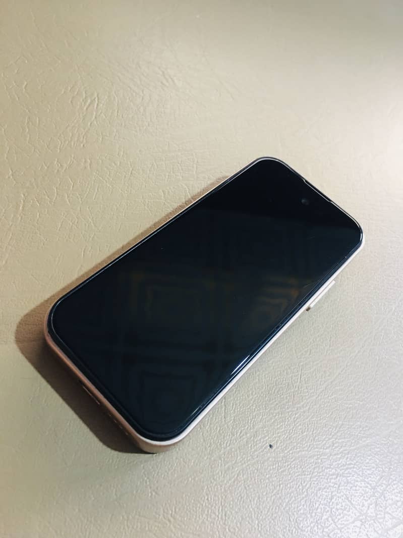 Mini iPhone 16 pro max 4