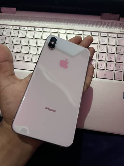 iPhone XS Max – 64GB | White | PTA Approved | Excellent Condition