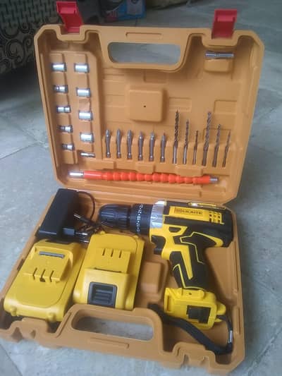 Drill brand new with tools 2 battery charger 3 option