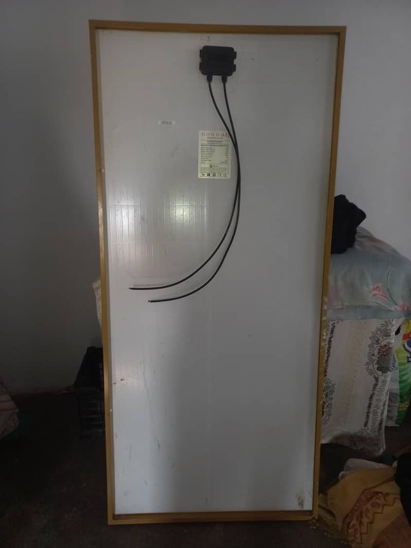 solar panel with controller 1